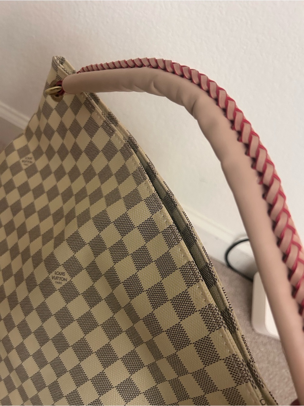 Cream Checkered Tote with Pink Top Handle - Picture 3 of 4